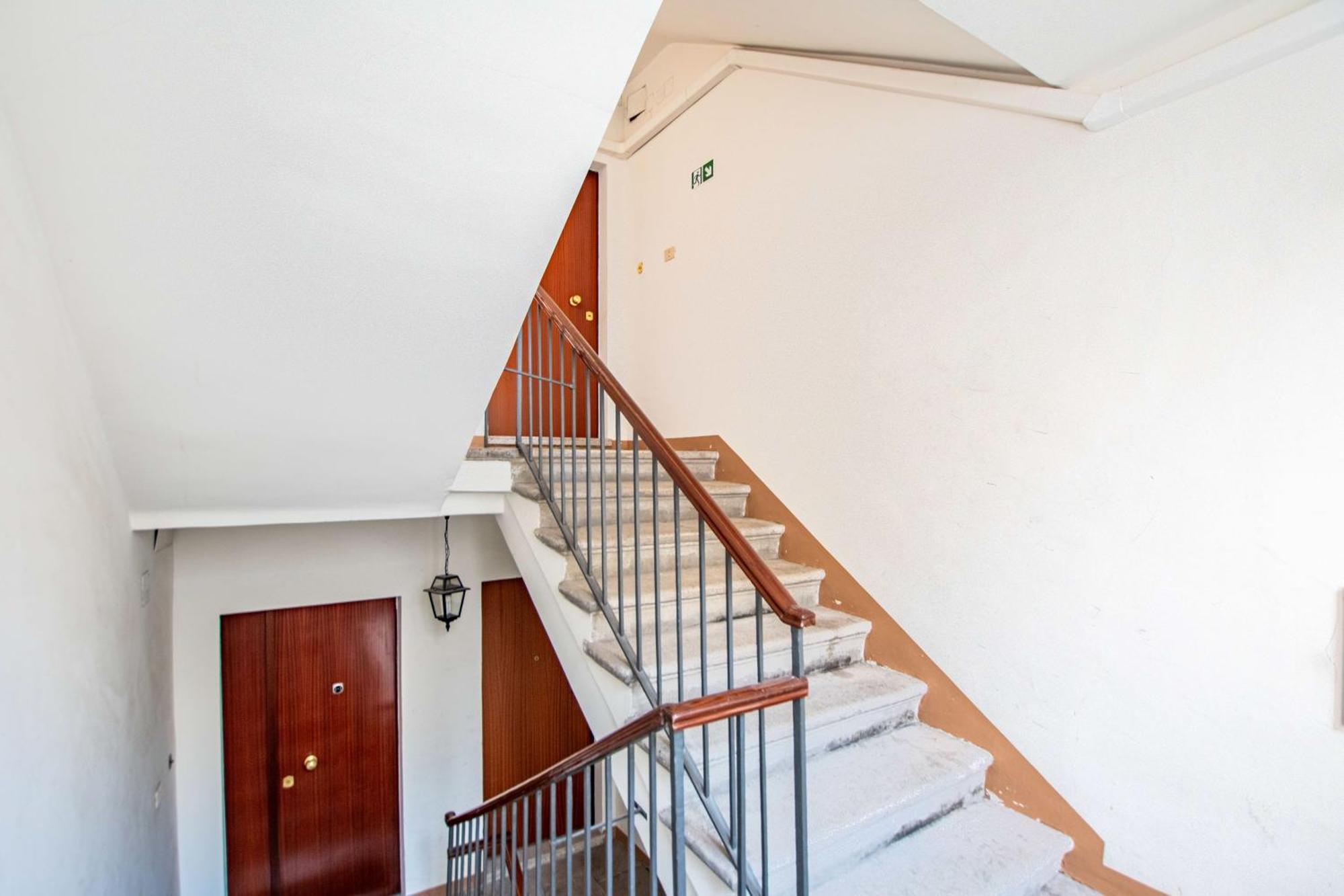 White Tower Guesthouse Триест Экстерьер фото