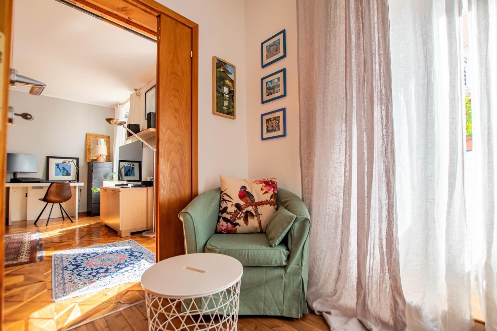 White Tower Guesthouse Триест Экстерьер фото